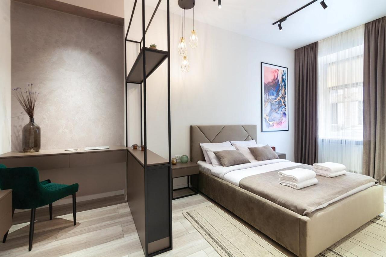 Avangard Franko* Art Apartment Lemberg Exterior foto